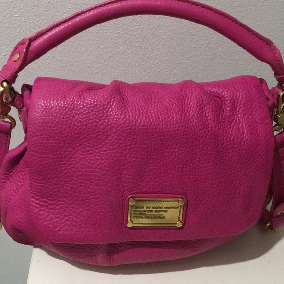 MARC BY MARC JACOBS Large Hot Pink Leather Shoulder Bag / Crossbody Bag Purse - Picture 10 of 17